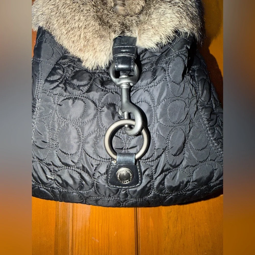 Vintage Coach Soho Quilted Rabbit Fur Hobo Y2K - Picture 6 of 15